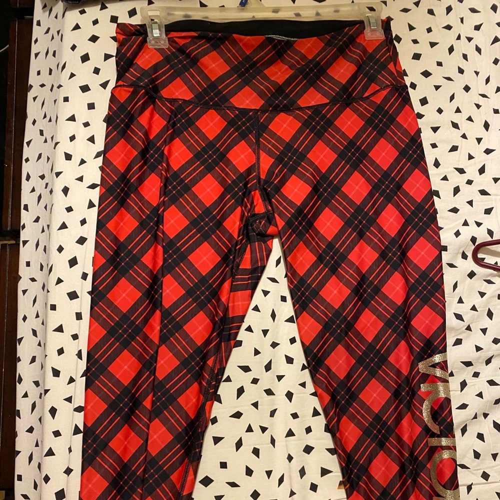 VS sport leggings